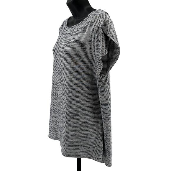 Market & Spruce Top WMNS XL Bravyan Knit Gray Marled Petal Sleeves Button Detail - Picture 4 of 8